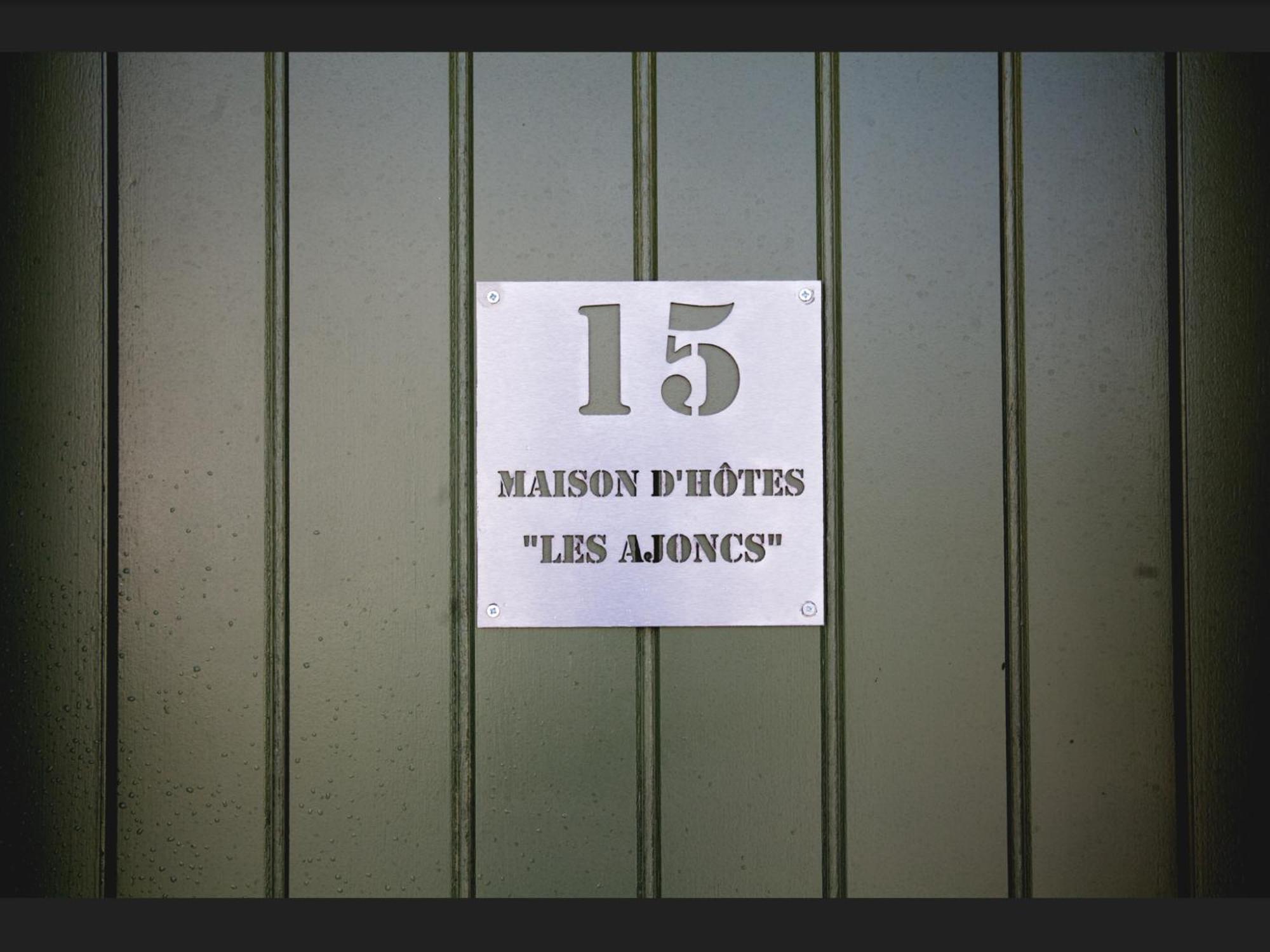 Maison D'Hotes Les Ajoncs Sainte-Marie-de-Ré Εξωτερικό φωτογραφία